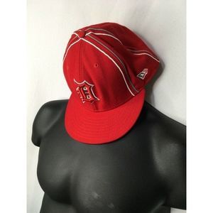 DETROIT Tigers Red Baseball Cap Hat New Era Size 8 63.5cm Preowned 59Fifty